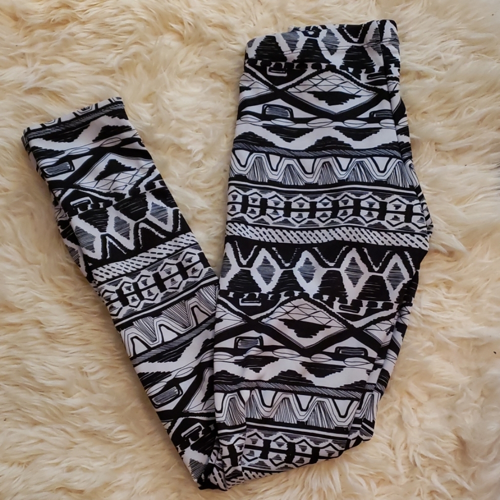 Aztec Print Leggings